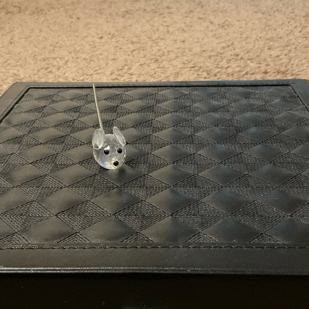 Swarovski small mouse